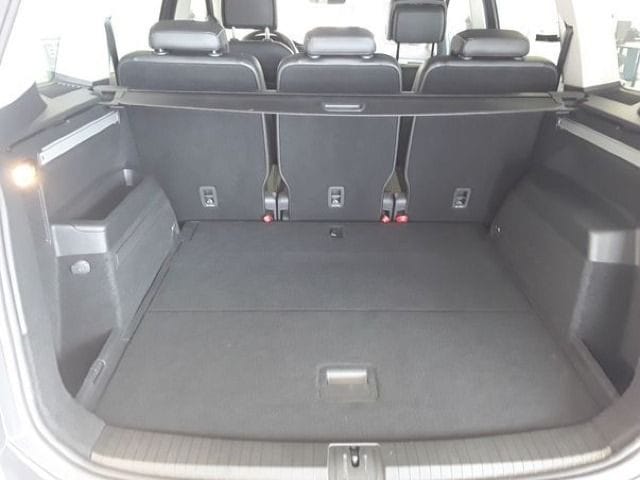 Volkswagen Touran 1.5 TSI DSG