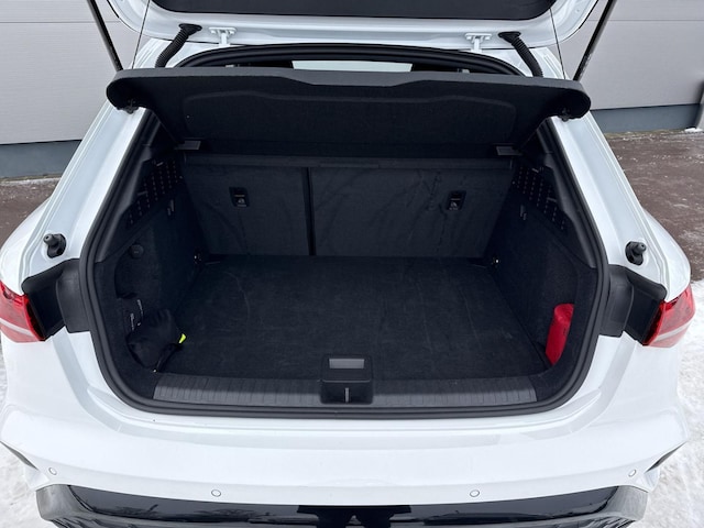 Audi A3 30 TFSI S-Line S-Tronic Sportback