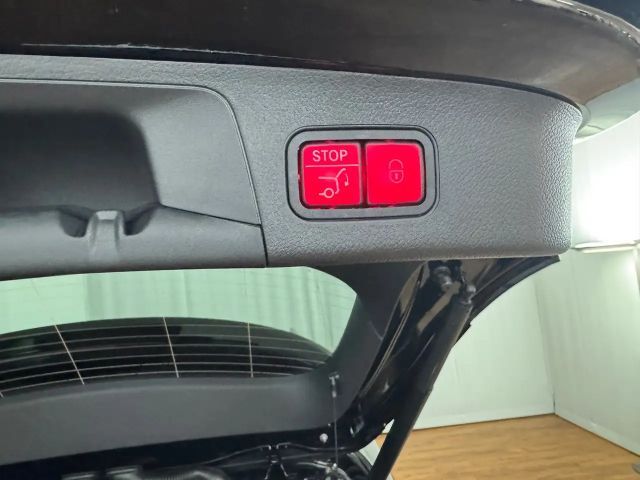 Mercedes-Benz GLA 200 4MATIC GLA 200 d