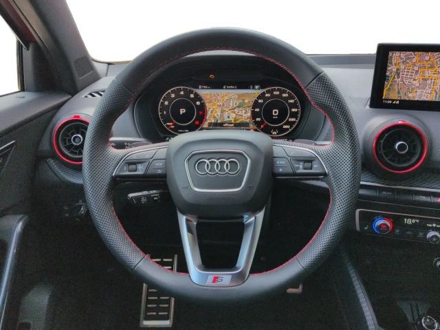 Audi Q2 35 TFSI S-Line