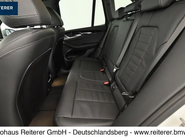 BMW X3 xDrive30e