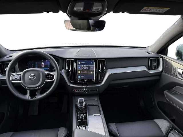 Volvo XC60 Dark Plus