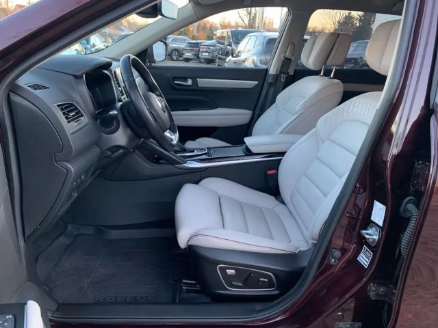 Renault Koleos Blue Initiale Paris