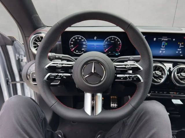 Mercedes-Benz CLA 180 CLA