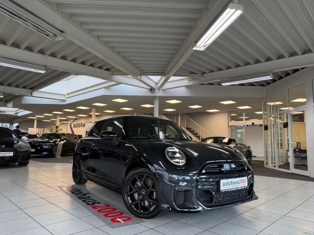 MINI Cooper S John Cooper Works