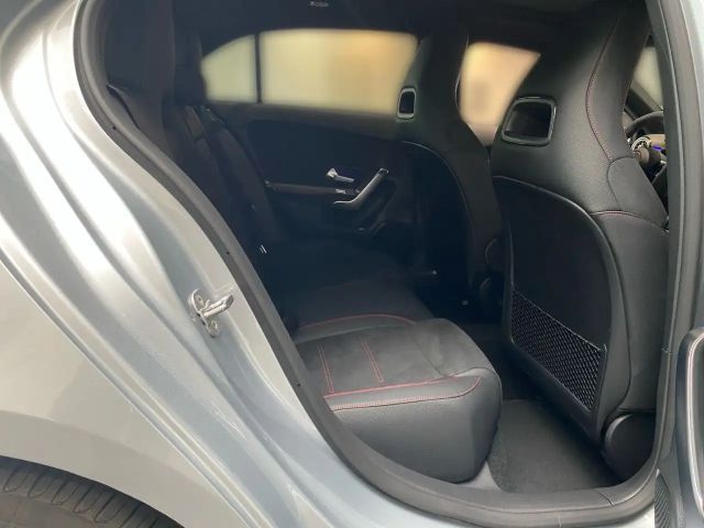 Mercedes-Benz A 200 AMG Line