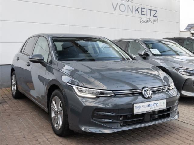 Volkswagen Golf 1.5 eTSI Golf VIII Life