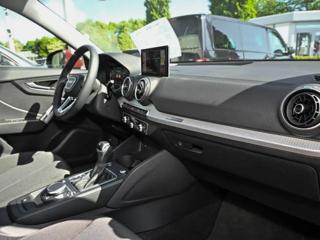 Audi Q2 35 TFSI S-Line