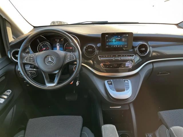 Mercedes-Benz V 220 V 220 d