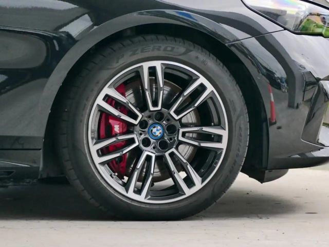 BMW i5 M60 Sedan xDrive