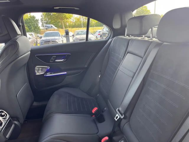 Mercedes-Benz C 300 AMG Line C 300 d Sedan