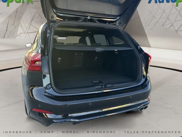 Ford Focus ST Line Wagon