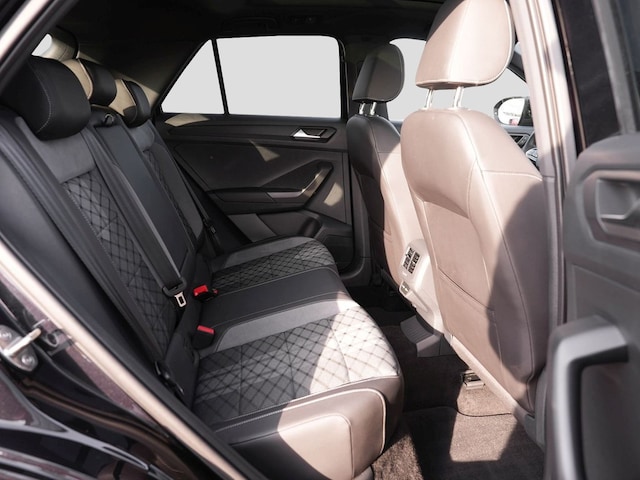 Volkswagen T-Roc 1.5 TSI DSG IQ.Drive R-Line