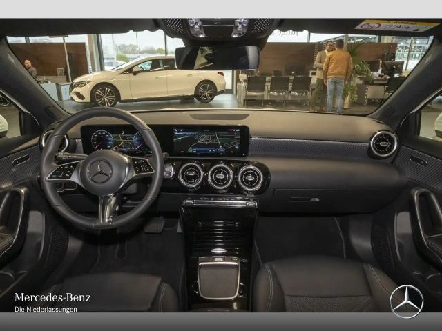 Mercedes-Benz A 180 Progressive