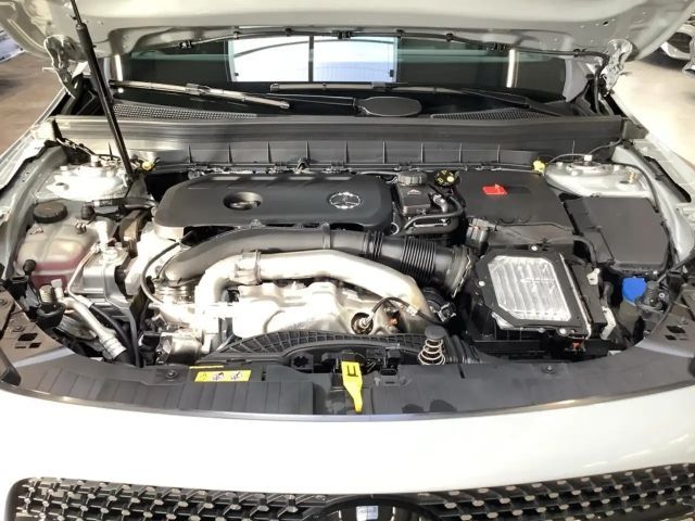 Mercedes-Benz GLB 220 4MATIC AMG Line