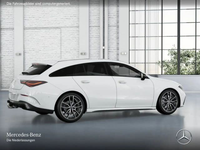 Mercedes-Benz CLA 200 AMG Line