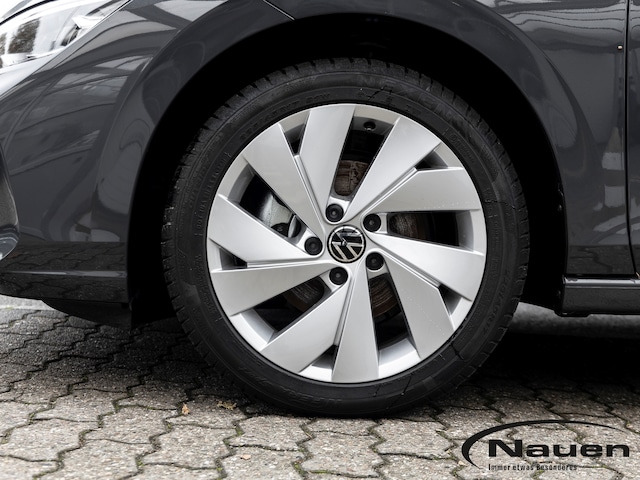 Volkswagen Golf Style