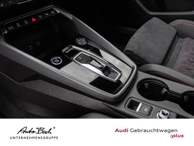 Audi A3 35 TFSI S-Line S-Tronic Sedan