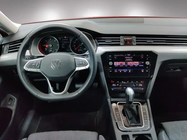 Volkswagen Passat 2.0 TDI Business DSG Variant