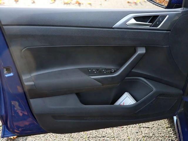 Volkswagen Polo 1.0 TSI DSG Highline