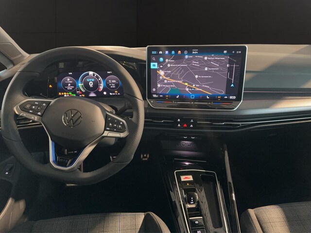 Volkswagen Golf 1.5 eTSI DSG GTE