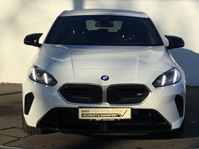 BMW 135 Sedan xDrive