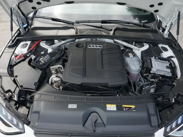 Audi A4 2.0 TDI S-Line