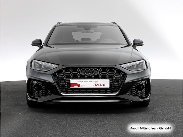 Audi RS4 Avant Quattro