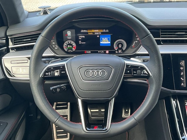 Audi S8 Quattro