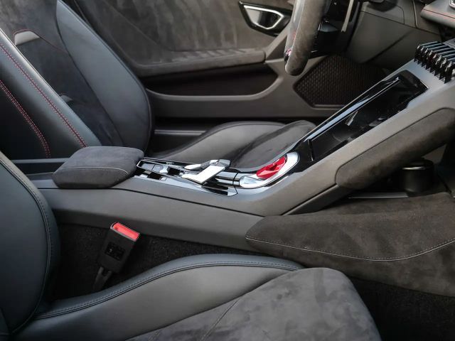 Lamborghini Huracan EVO RWD Spyder