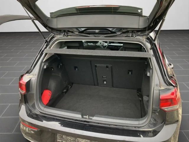 Volkswagen Golf 1.5 TSI Golf VIII