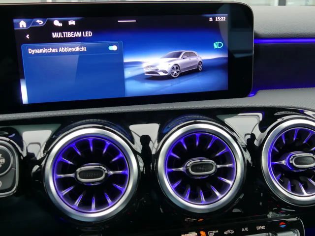 Mercedes-Benz A 200 AMG Line