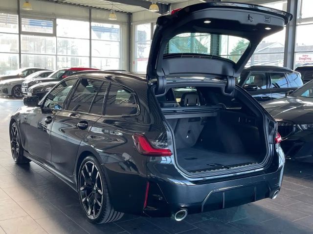 BMW 330 330i M-Sport Touring xDrive