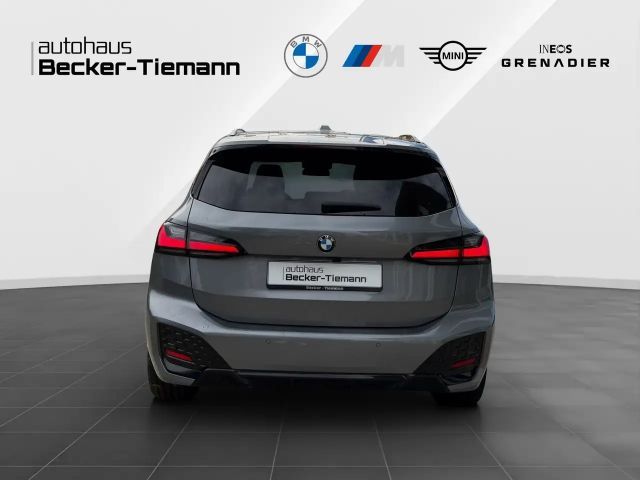 BMW 220 220i Active Tourer