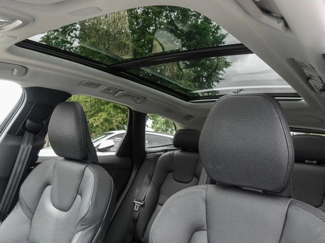 Volvo XC60 AWD Dark T8 Ultra