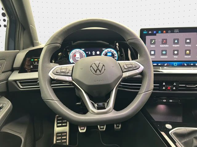 Volkswagen Golf 1.5 TSI R-Line Variant