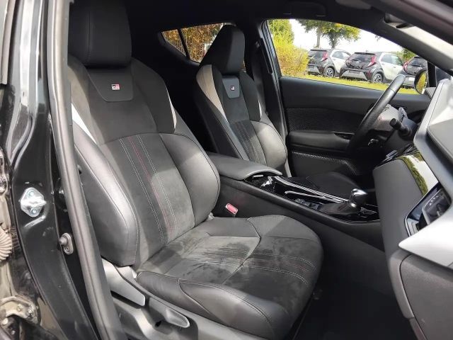 Toyota C-HR GR Hybride