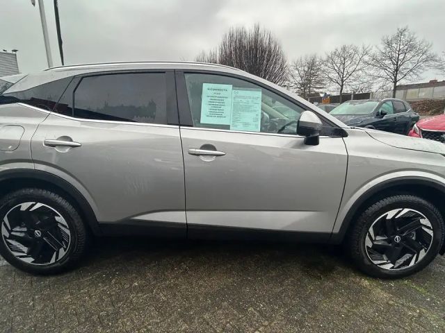 Nissan Qashqai DIG-T N-Connecta
