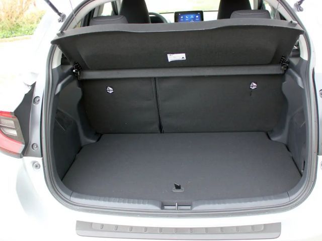 Toyota Yaris Hatchback Hybride Team D