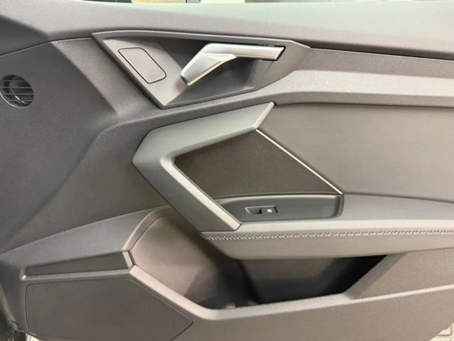 Audi A3 35 TDI S-Line Sedan Sportback