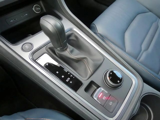 Cupra Ateca 2.0 #4DRIVE #AHZV #ACC #LEDER