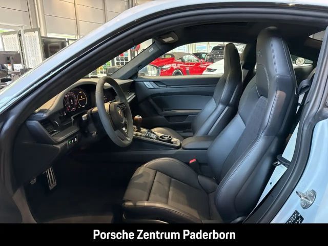 Porsche 992 Carrera Coupé Turbo