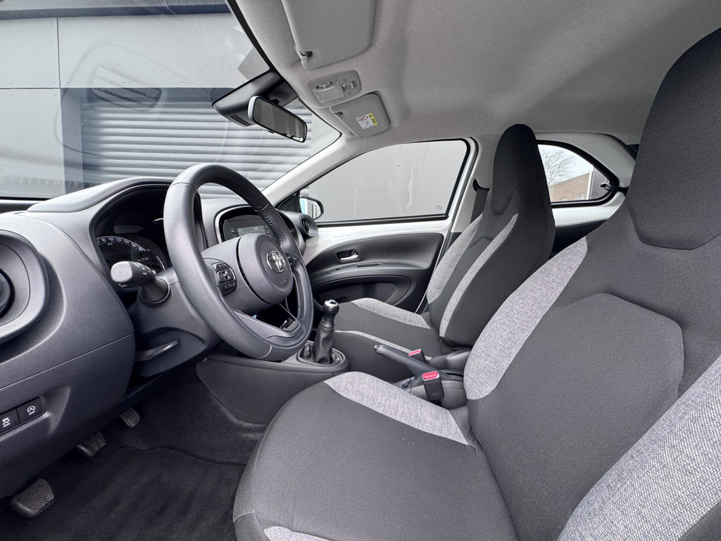Toyota Aygo X 5-deurs Basis
