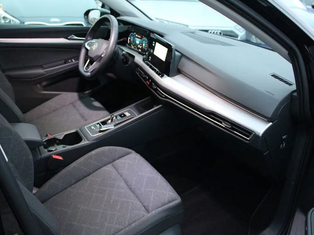 Volkswagen Golf DSG Life