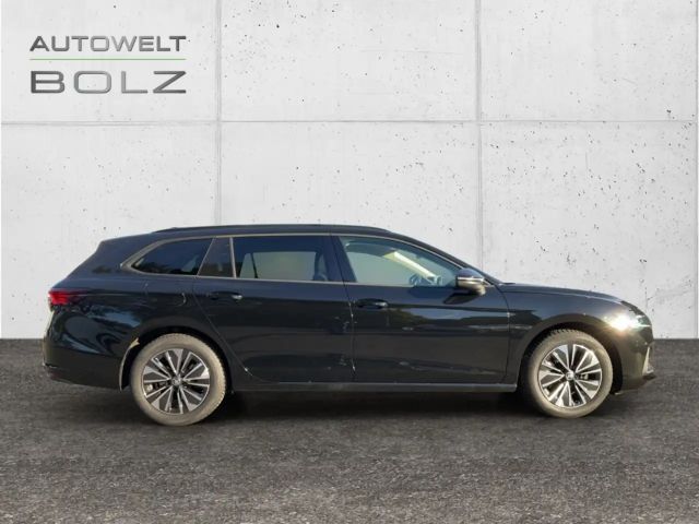 Skoda Superb 1.5 TSI Combi Selection