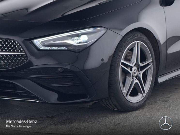 Mercedes-Benz CLA 200 AMG Line Shooting Brake