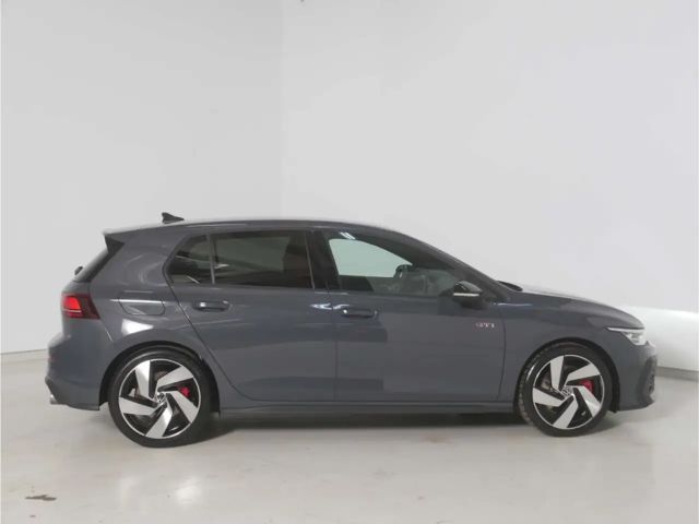 Volkswagen Golf 2.0 TSI DSG GTI Style