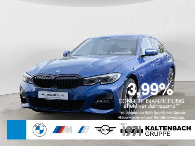 BMW 330 330e M-Sport Sedan xDrive