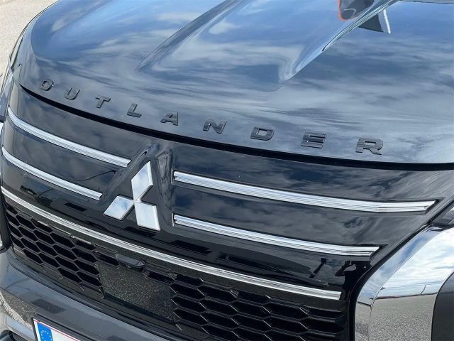 Mitsubishi Outlander 4WD Intense PHEV