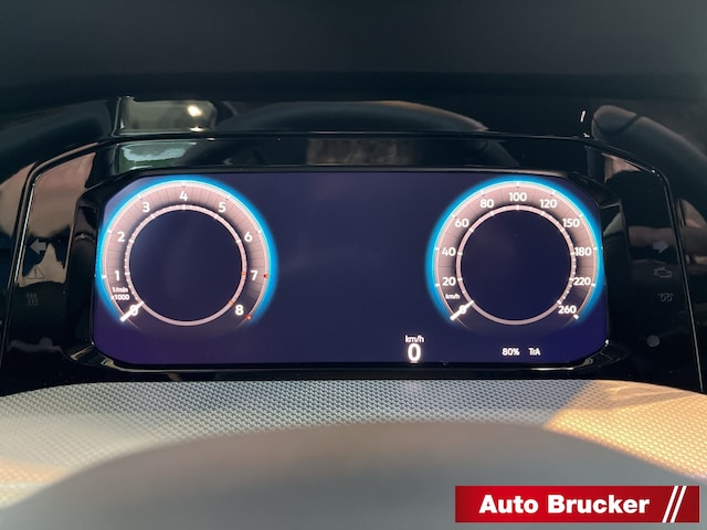 Volkswagen Golf 1.5 TSI Golf VIII